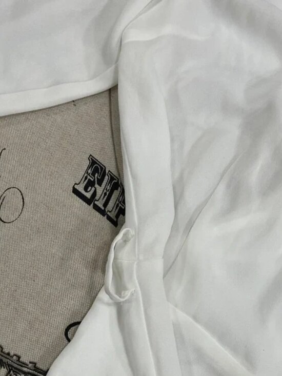 Q+A Ivory Ruffle V-Neck Blouse - Picture 7 of 15